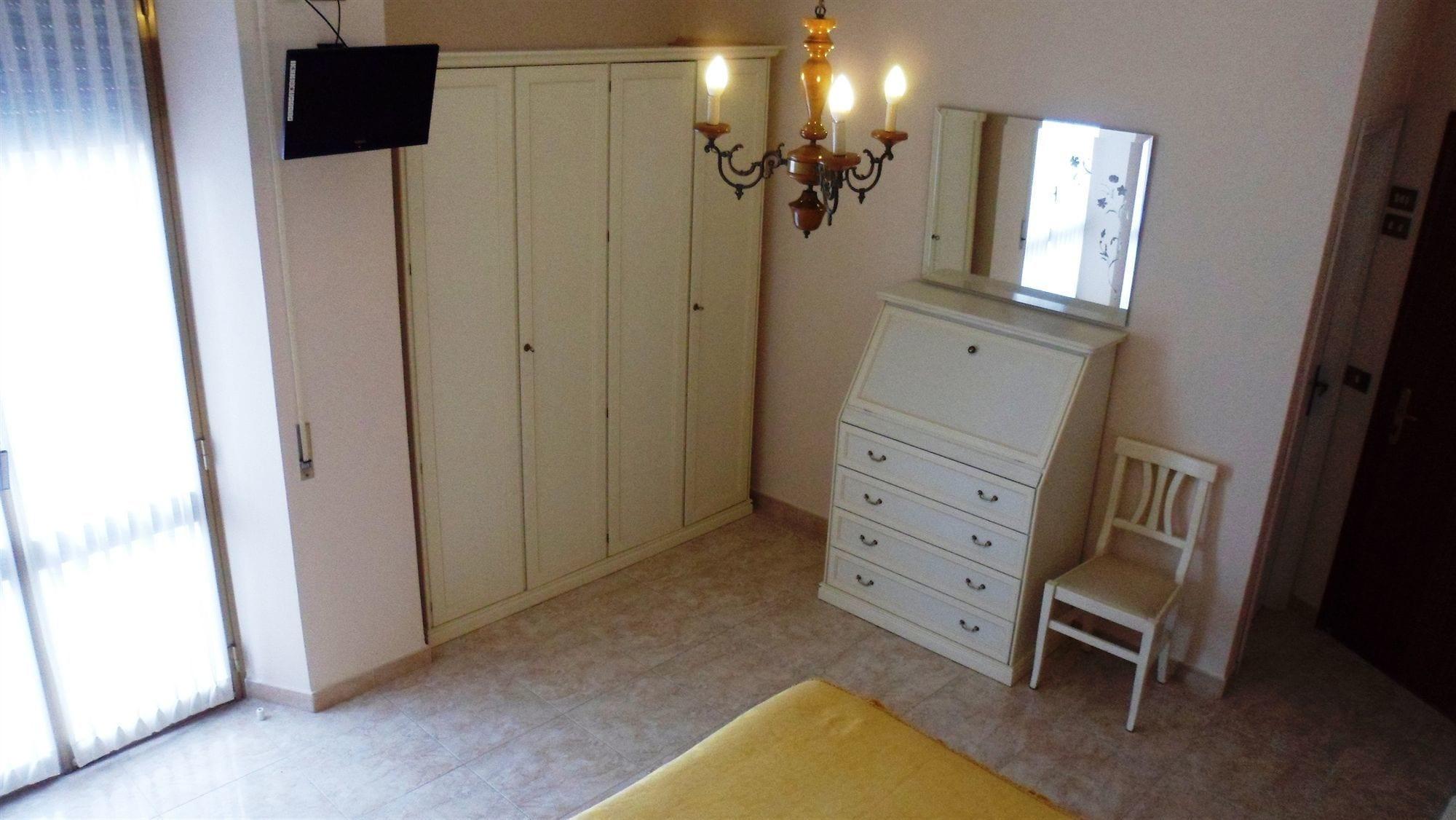 קיאנצ'נו טרמה Hotel Reali מראה חיצוני תמונה